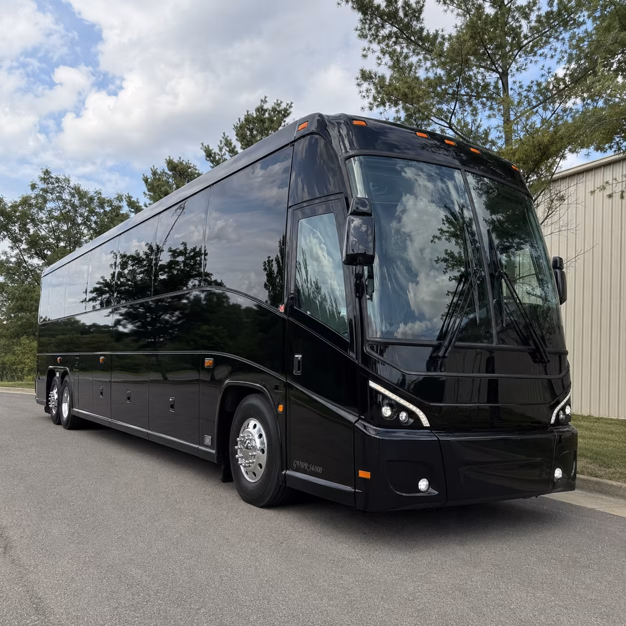 bishop international airport shuttle buses from west bloomfield