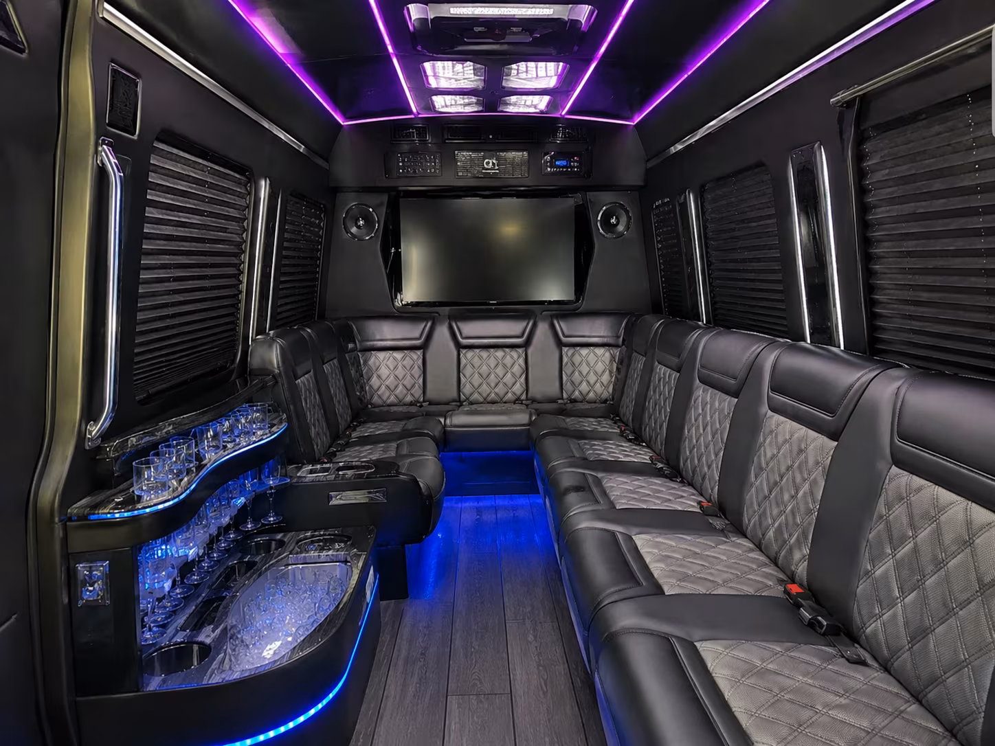 bus rentals for corporate events at west bloomfield s hotels and conference centers