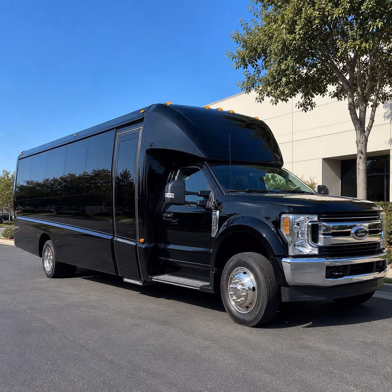 charter buses for large prom groups across oakland county