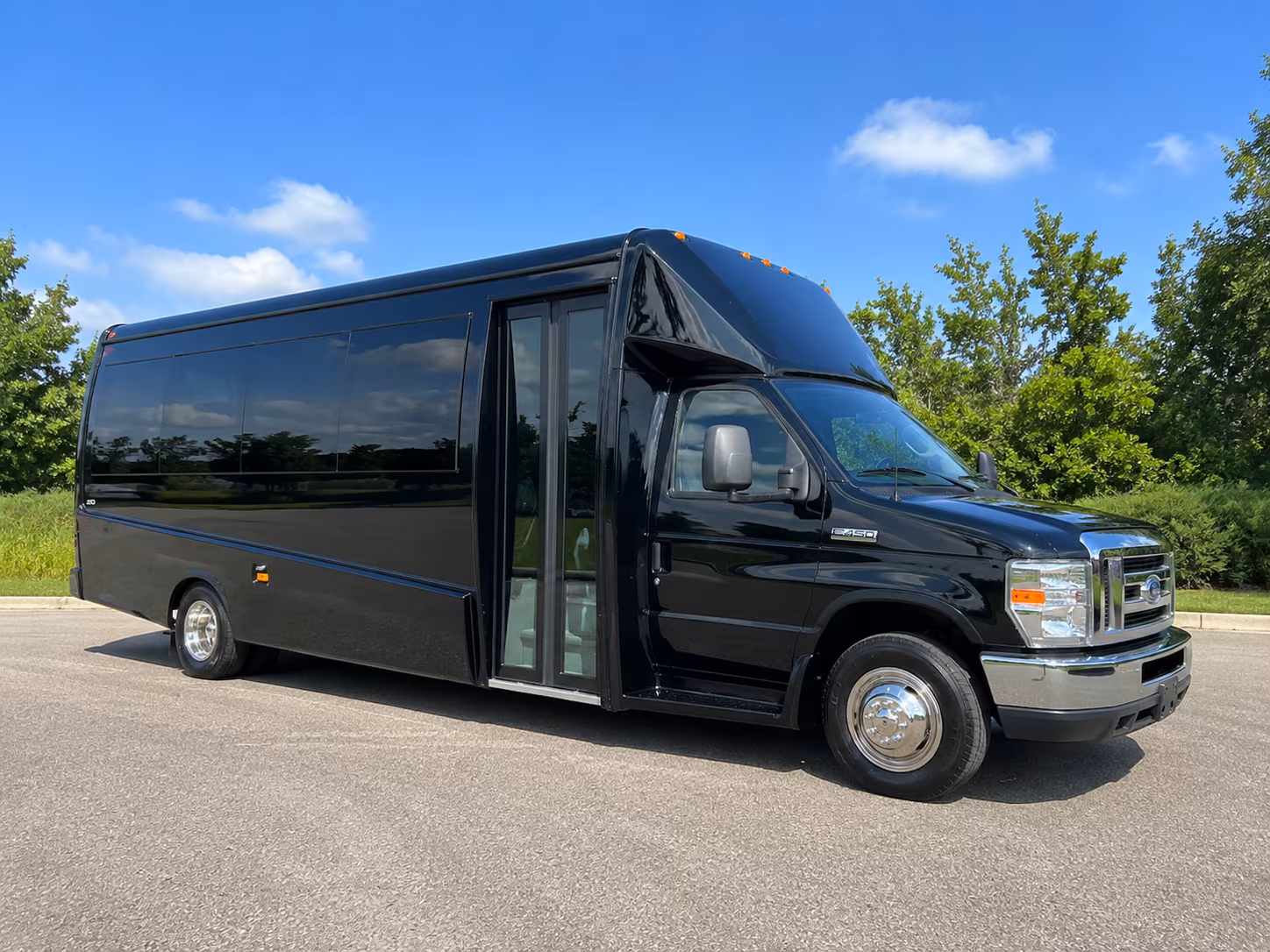 explore michigan s top art and history destinations with a west bloomfield field trip bus
