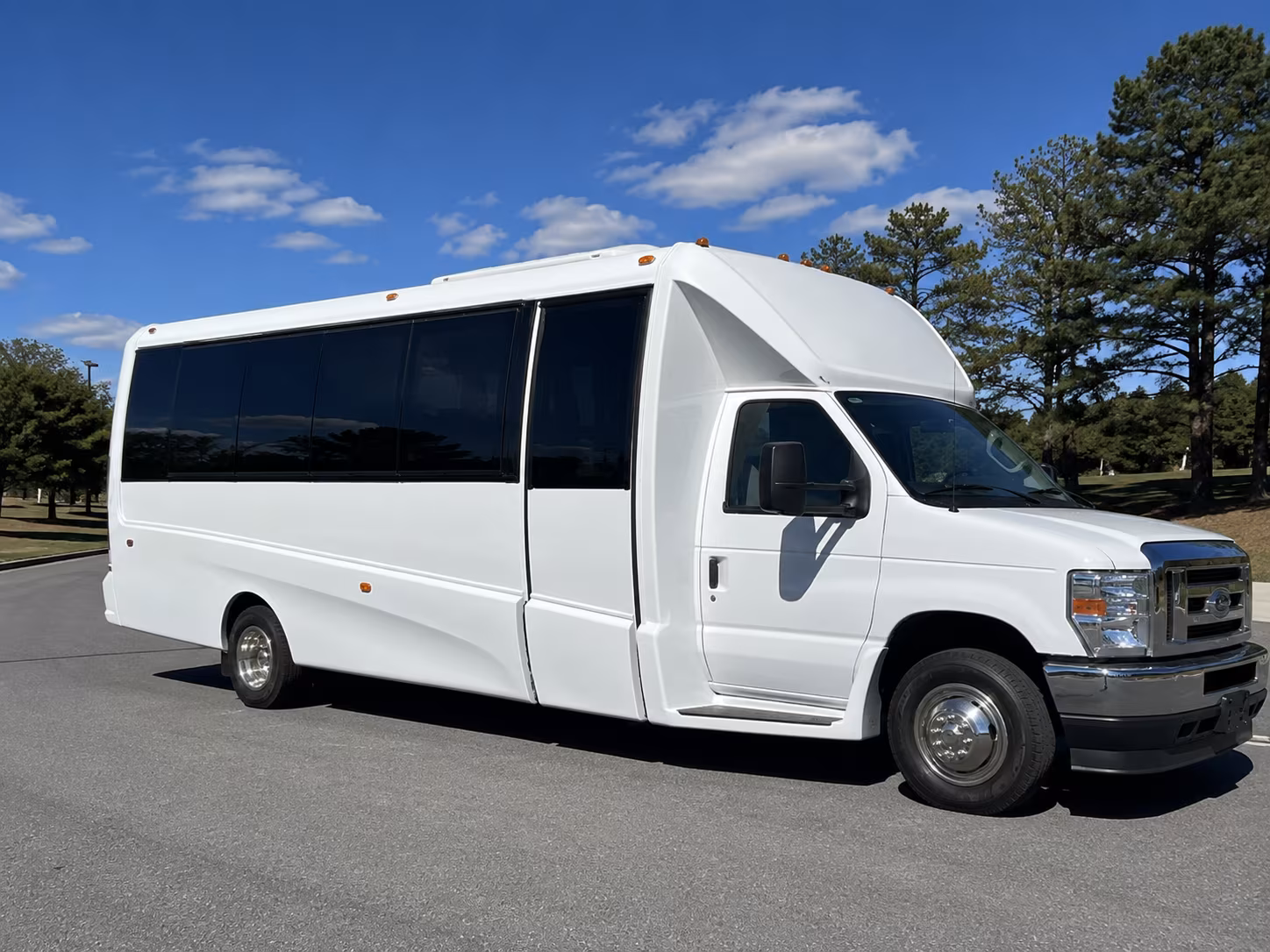 prom after party bus rentals from west bloomfield to detroit and royal oak