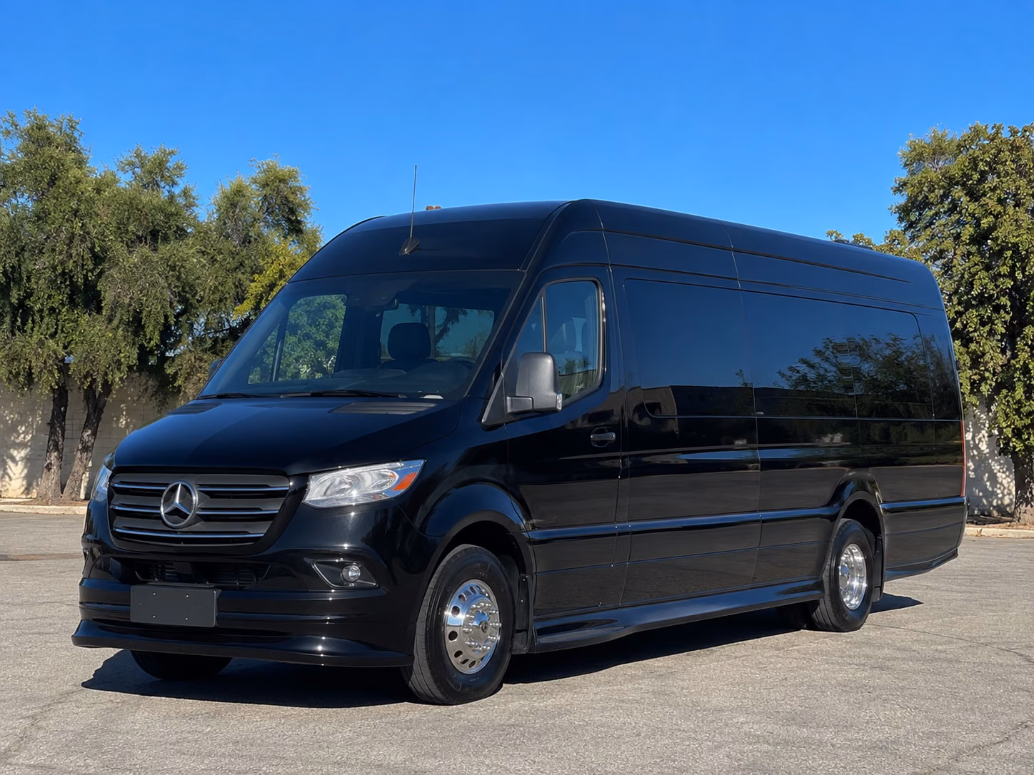 transportation serving west bloomfield and nearby cities