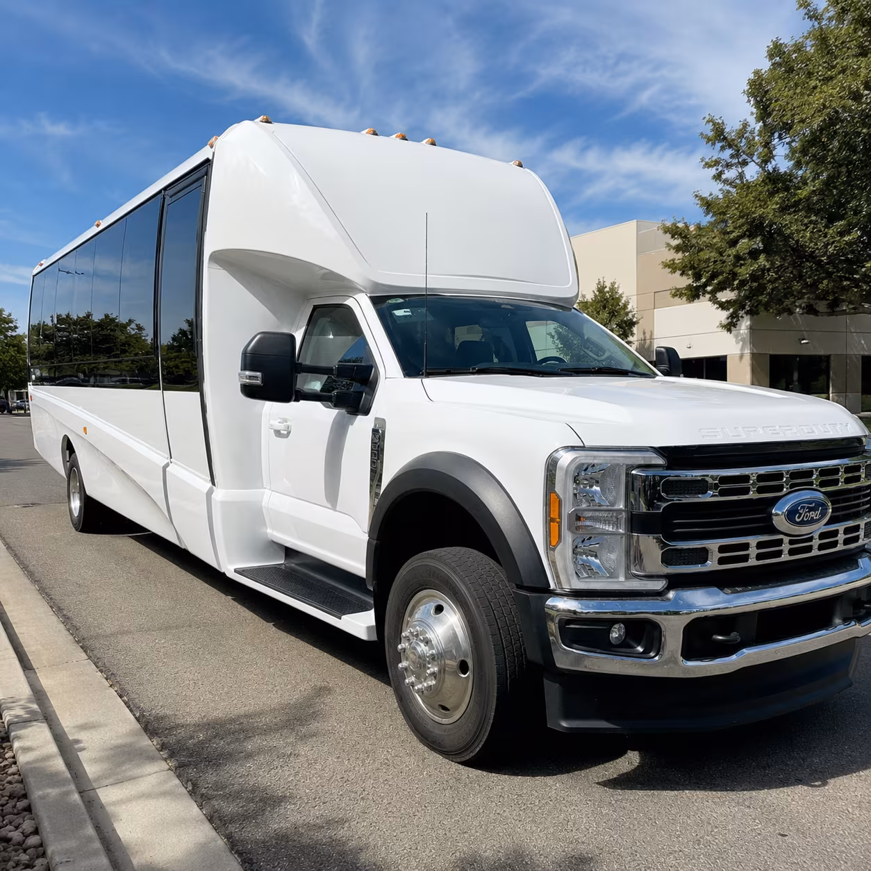 wedding bus rentals for west bloomfield celebrations