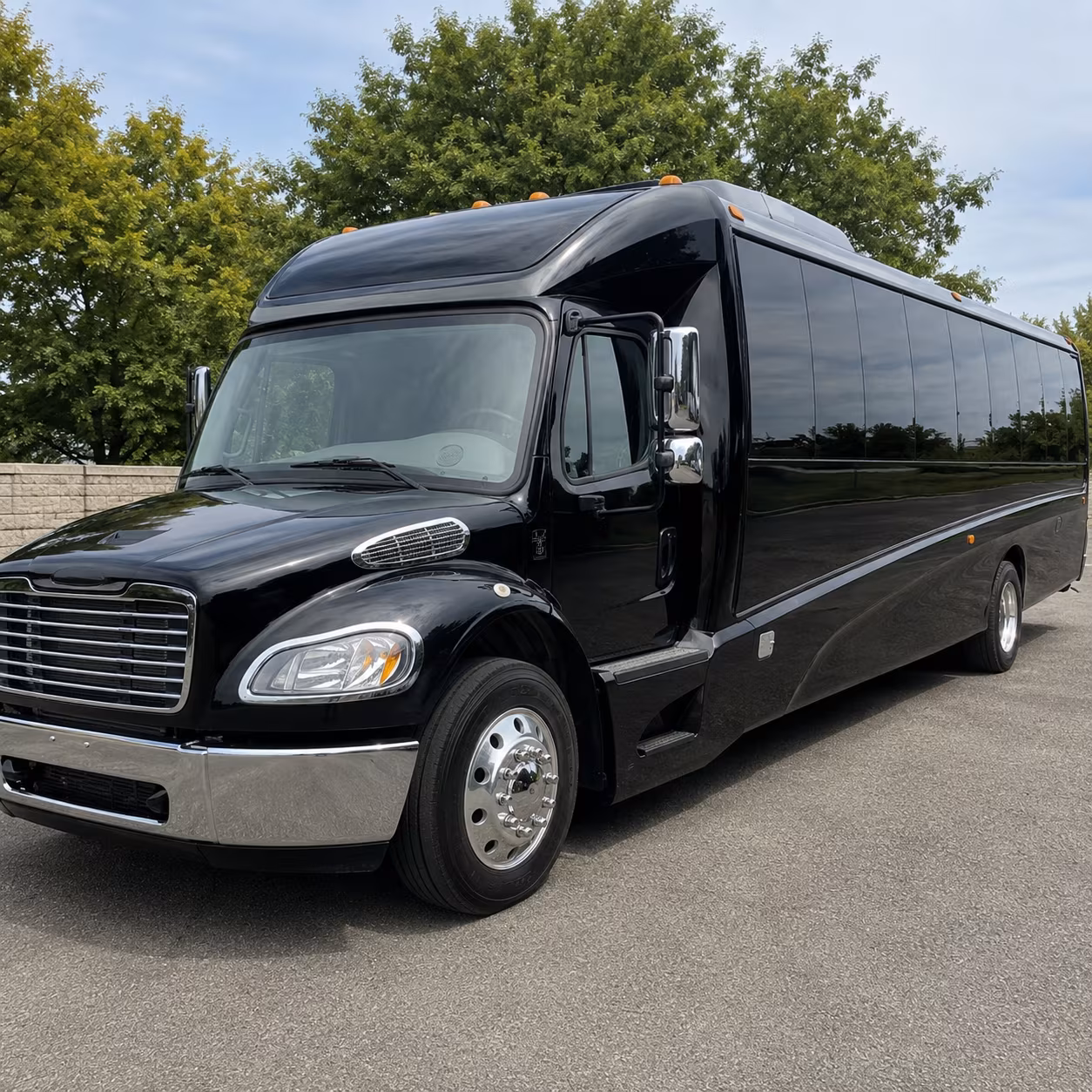 west bloomfield 15 passenger minibus