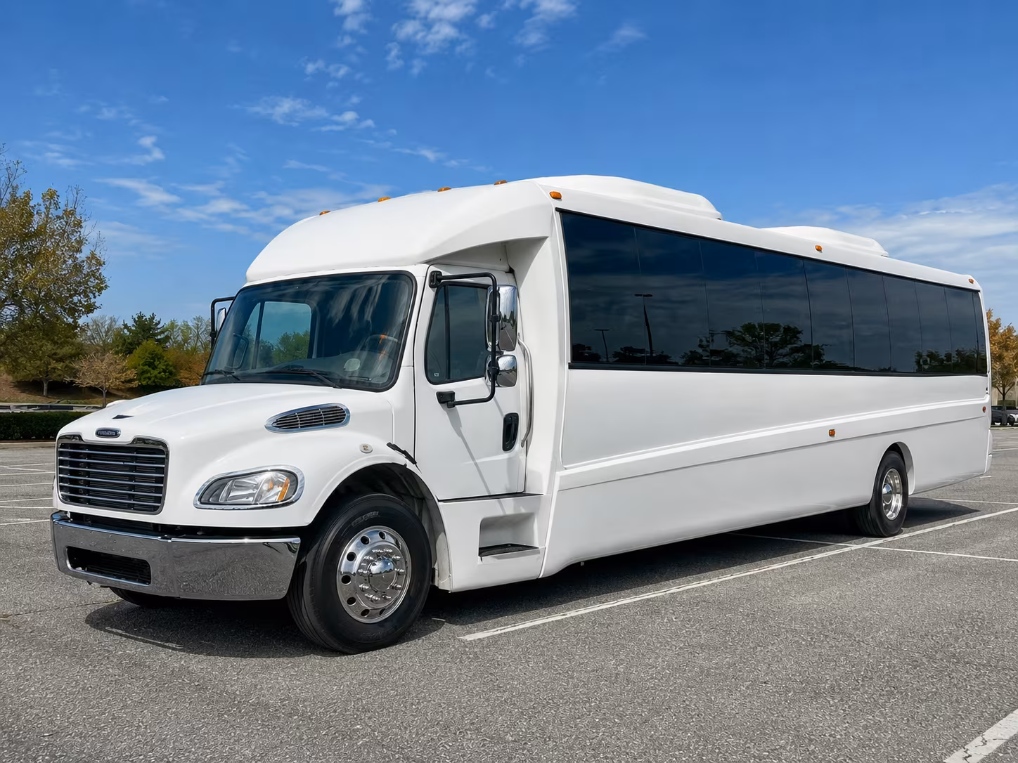 west bloomfield 30 passenger party bus