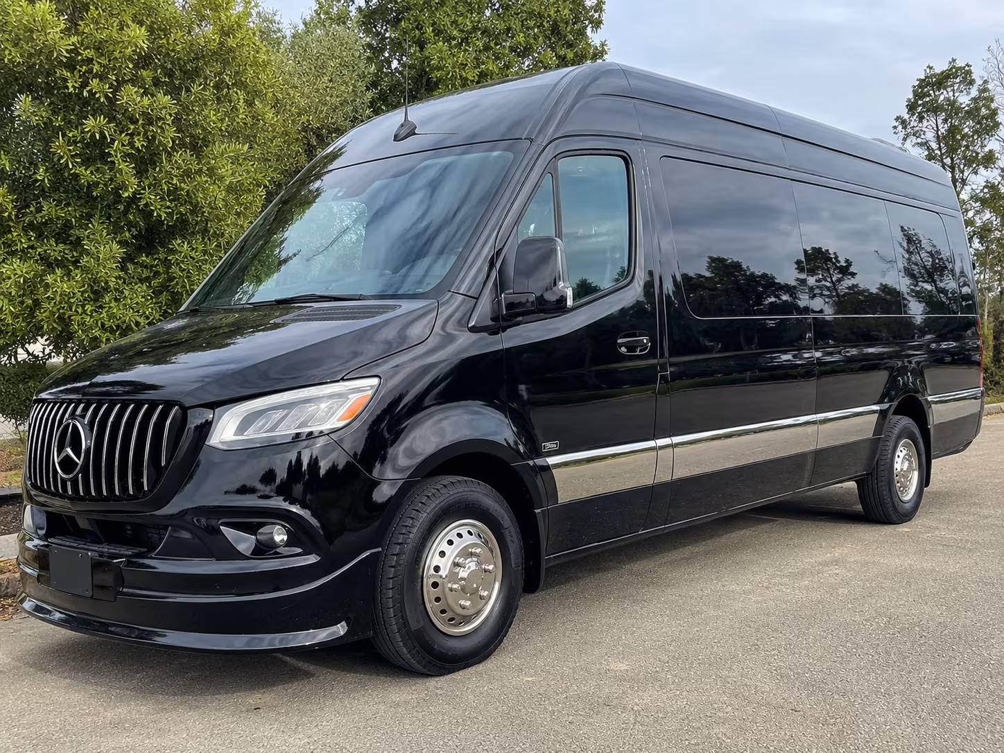 west bloomfield sprinter limousine