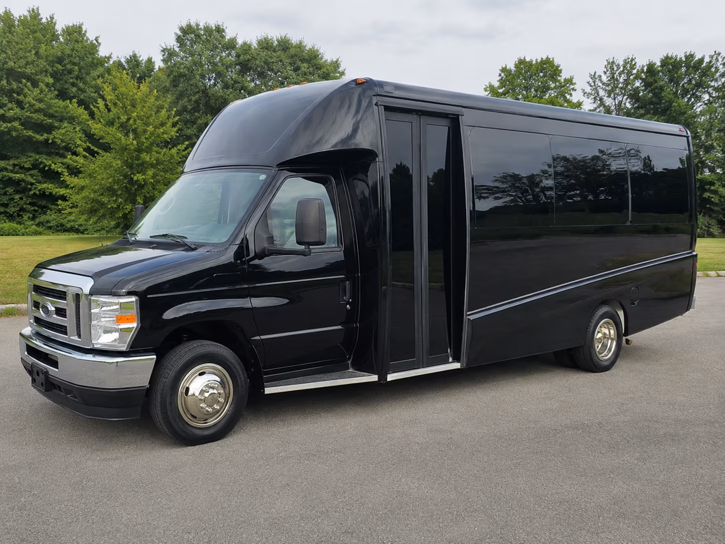 west bloomfield wedding transportation onboard seating