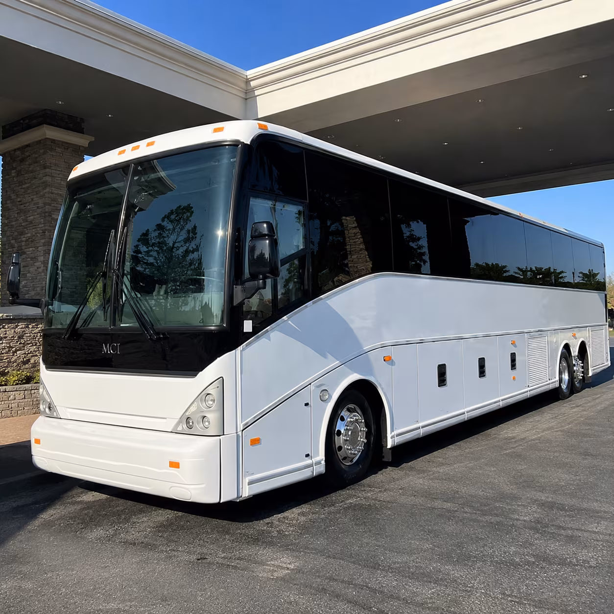 why rent using westbloomfieldcoachbusservice com